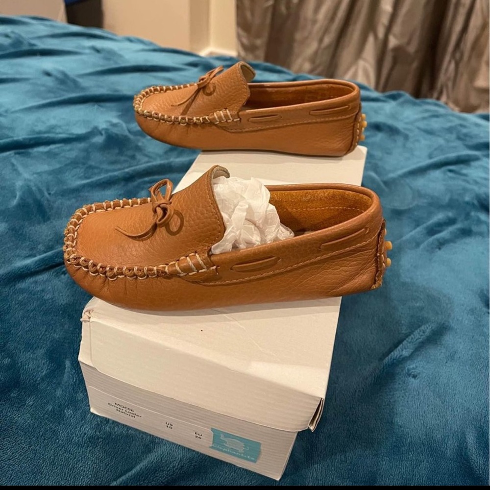 Elephantito-  toddler loafers size 26 100% leather made in Italy!